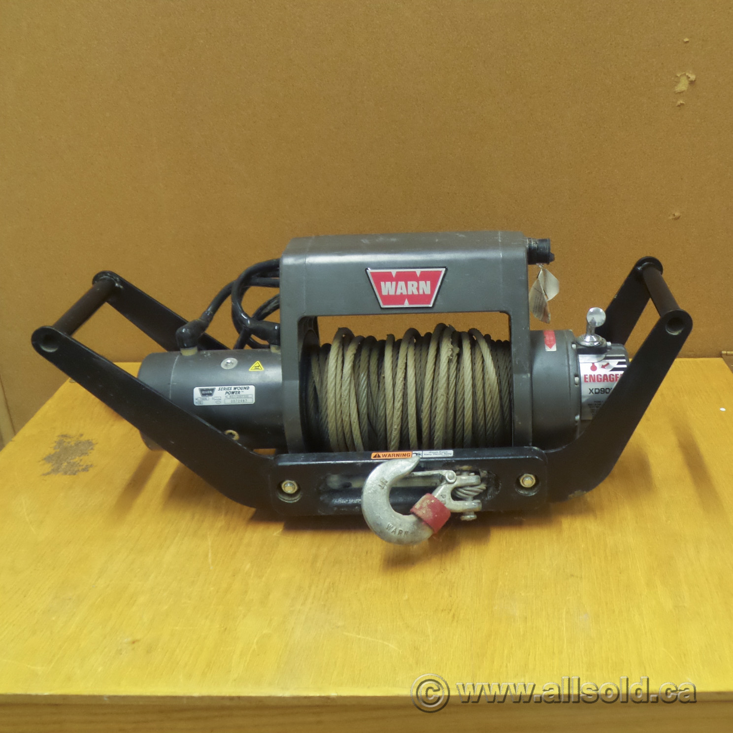 Warn XD9000I Series Wound Multi Mount 9000 lb Power Winch Allsold.ca